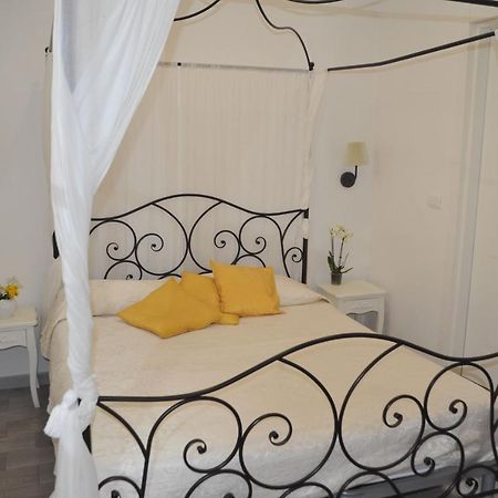 Noto Centro Bed & Breakfast エクステリア 写真